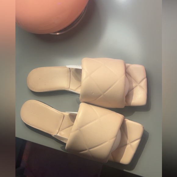 Bottega Quilted Cream Slide Sandals